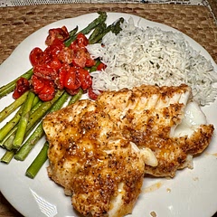 Came out super yummy. I usually don’t like cod very much because it doesn’t taste like much but this seasoning was just right!
