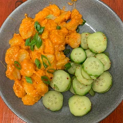 This was so good, I made a cucumber salad to go with it too, I will definitely be making this again 🙂