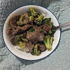 Super good! I added a little bit more sesame seeds, and added 3 tbsp of water to the broccoli to steam it a little more, but those were the only changes I made. The sauce is perfect!