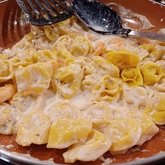 I swapped out fettuccine for tortellini thinking the sauce would be spicy but it wasn't at all!