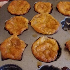 The pan was empty in under 15 minutes! It was relatively easy to make, but I won't be able to make it often (sadly) because it wastes egg whites. I did not use nutmeg but added a bit more cinnamon. Instead of the bread the recipe called for, I used a few slices of white bread.