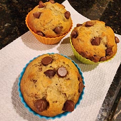 Made muffins and cooked for ~20 minutes based on other comments. They came out very moist and super delicious 😋 