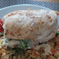 I used low-fat cheddar cheese. Seared it in the frying pan, then wrapped in foil & cooked in the halogen oven. Very nice