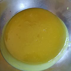 Have made non vegan lemon curd multiple times and I must say that this vegan one tastes amazing. Ofc the texture and color is bit different, but that doesn't matter. Gonna use it in a meringue cake with fresh cheese. 