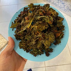 Substituted sun dried tomatoes for the red bell peppers, walnuts for the cashews, and omitted the miso paste, still super good!