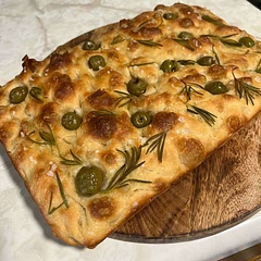 Omg delicious, first time to make focaccia. Thank you for the recipe, it came out crispy, airy… 
Everybody loved it…