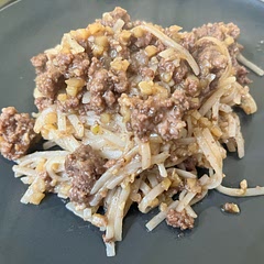 Family loved it. Added a bag of riced cauliflower to the ground beef to sneak in a serving of veggies. Used rice noodles instead of linguine.