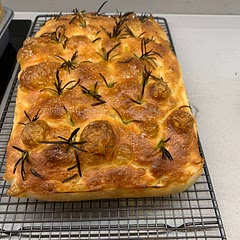 This was so delicious, really light and fluffy with a crispy crust.