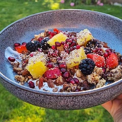 Fantastic. I used dried goji berries and mixed in grated 100% dark chocolate. My husband said its the best Cereal he's ever had! 