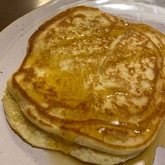 Absolutely delicious! Added chocolate chips to some & they were perfect. Super fluffy too!