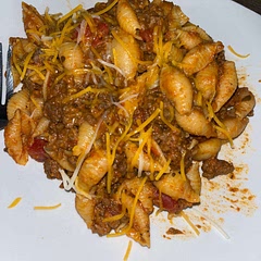 came out really good made the 8 servings  came out to 3 big serving sizes and for the pasta i did 2/1 cups might want to add more if you are more of a pasta than meat fan
