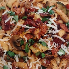 Would be good with some Italian sausage too! 8/10
