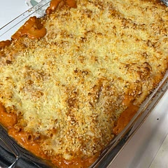 This recipe was delicious! Tastes very similar but better than Olive Garden’s version.
Quick, easy to prepare and there are plenty of leftovers! I will be making this at least 2 times a month.