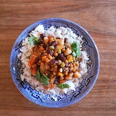 Made a few changes
Used 1 tablespoon of chilli flakes
1 teaspoon chilli powder
1 teaspoon harissa paste
No celery so used 1 teaspoon celery seeds
2 cans lentils
1 can black beans
1 can cannelloni beans
Added sweetcorn and Peas
Grated 1 carrot 