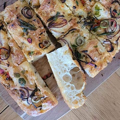 The best focaccia recipe I've tried!