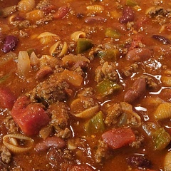 I used tomato, garlic, and onion sauce. Also added peppers and onion. A can of diced tomatoes and used spice island taco seasoning in place of the chili powder