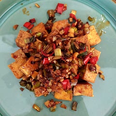 Needs a bit more soy sauce, but tastes fantastic overall! 8.5/10