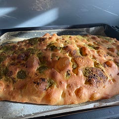 It also works quite well with self-rising flour, which is what i happened to have in house. great recipe!