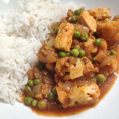 Nice curry. Season well. Personally would like a bit more spicy. First time that I have cooked with paneer. Would cook again. Made 5 portions.
