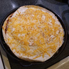 😋It's flavorful, chessy, and so good, everyone loved it! I didn't use cilantro or avocado and only 6 FLOUR tortillas.