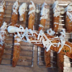 These are really good, especially dipped in raspberry tea! However they do take a lot of time, longer than what the recipe says. (Cool time)