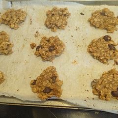 I added cinnamon and vanilla and used brown sugar instead of honey. Delicious!