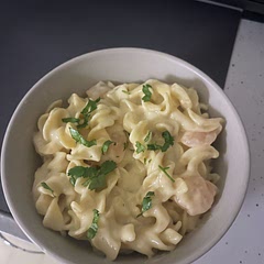 used home grown herbs, and made with shrimp instead of chicken. delicious and tasted even better the next day at work!