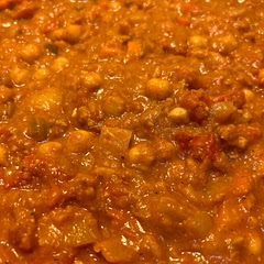 I added bell pepper and used tomato sauce. Turned out great! Carrots need a little while to soften.