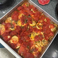 Had to use a square pan and I cooked it for a bit longer (45 min at 400 with foil, additional 40 min without foil) but holy guac it is DELICIOUS. Will definitely make again!