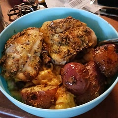 Super simple and delicious dinner...we both went back for seconds