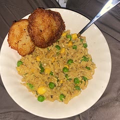 i fried them normally cause i didnt have an airfryer but these are amazing. the spices are perfect, theyre way better than any store bought or restaurant hash browns ive tried.