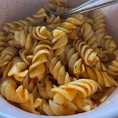 Really really good. Swapped the heavy cream for oat milk and Parmesan for nutritional yeast.
