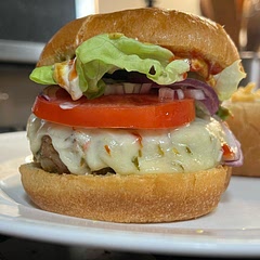 I was really stunned on how flavorful this burger was! Simply delicious and will definitely make it over and over again!!