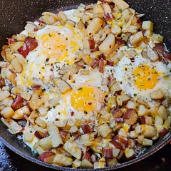 Made this using potatoes, onions, chesse, egg, salt, pepper, chilli flakes, parsley flakes, and cajun seasoning. Im sure it would have tasted better with the rest of the listed ingredients but it was pretty good for something quick.  