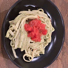 I didnt use as much basil as it told me to use but it’s still delicious. Also super easy cause I’m not the best cook😅