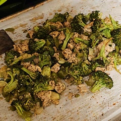 Only had green peppers so it is very green lol but delicious!
