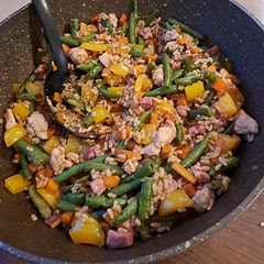 I added a little ham since I only had a couple cubes of chicken but its awesome! 