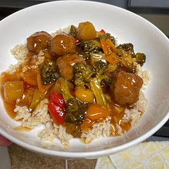 Made my own homemade Turkey meatballs and added broccoli to bulk up more veggies for the recipe. The sauce is very flavorful and sweet. Might make again, just not often because it’s extremely sweet. It is very easy to make though.