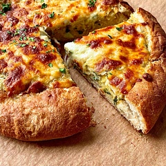 Ultimate Cheese and Garlic Bread 