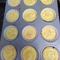 Very easy to make, converted the grams to cups to make it easier. Should bake on the longer side, came out very spongey.