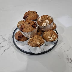 Half plain sprinkled with unstabilised rolled oats and half with dark choc chips 