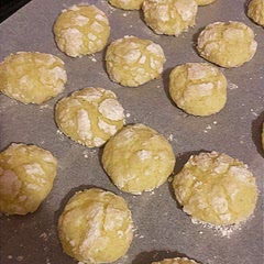 they taste so so good!!! i think i underbaked them a little but honestly that makes them even better 🙏🙏