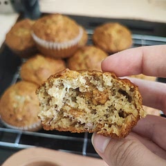 Light and fluffy muffins, added some peanut butter to my batch and they are delicious 