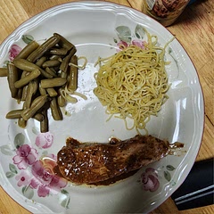 Juicy, and flavorful.  My children are picky eaters and they devoured the chicken. 
