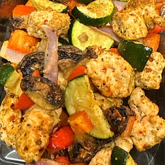 So easy and delicious! Would be good with broccoli, brussel sprouts, and other veggies.