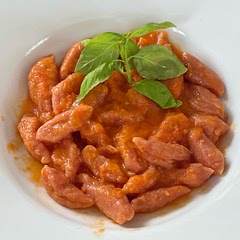 Magnifico, super easy and super delicious, definitely recommend it, I did the 2dish I personally think 2dish is perfect for one person.
