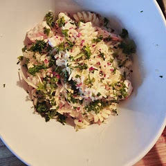 So good added some rotini pasta to this, and it just leveled up. 