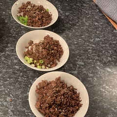 Delicious! Super easy to make and the whole family enjoyed it 👌🏻 for me just the perfect amount of spice but deff add more chilli flakes if you like that extra kick.
