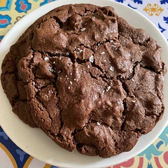 Delicious!!! Love all of @bromabakery recipes 🩷