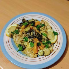 Super easy and really tasty. Not the best plate up and presentation but tasted really good. I also did roast veg with mine and drizzled the sauce over that too.